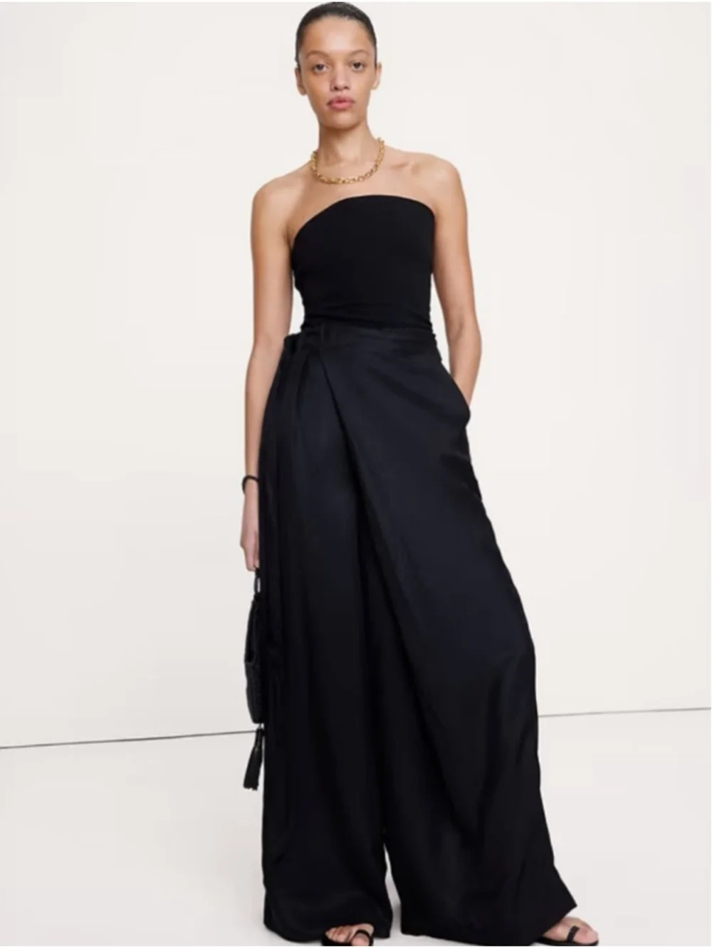Banana Republic Viscose Linen Palazzo Pants Black Size M Fold Over Waist NWT